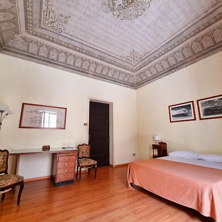 Piazza Politeama Appartement Palermo Buitenkant foto