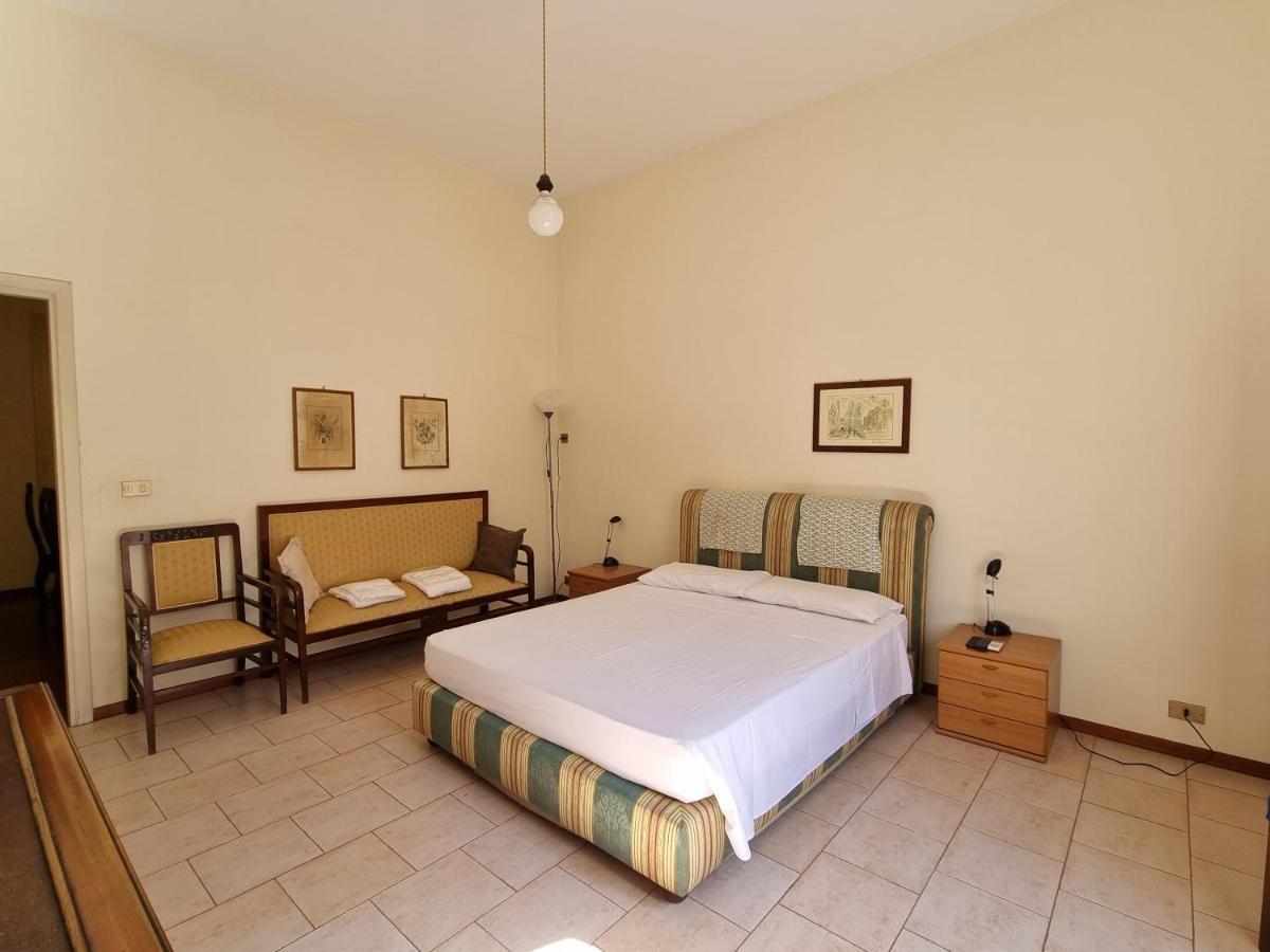 Piazza Politeama Appartement Palermo Buitenkant foto