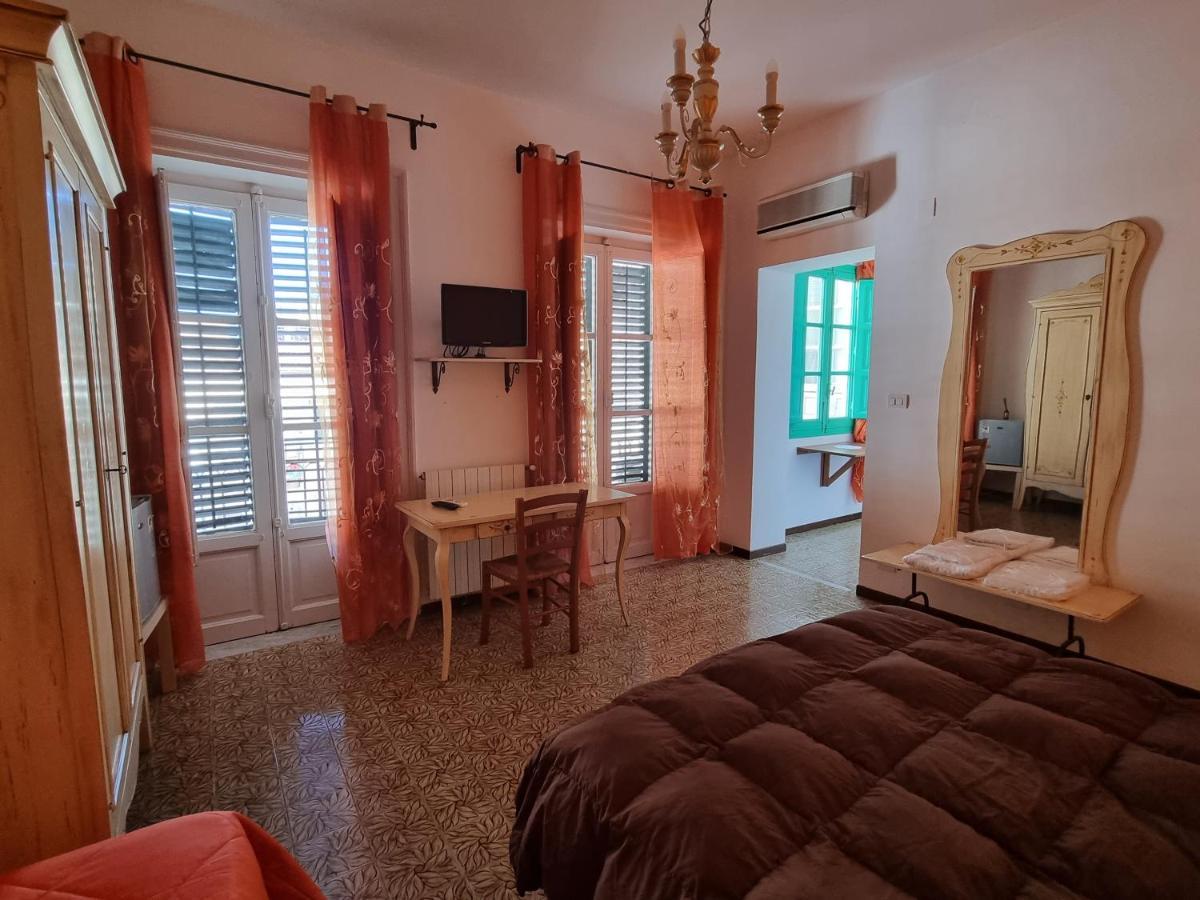 Piazza Politeama Appartement Palermo Buitenkant foto