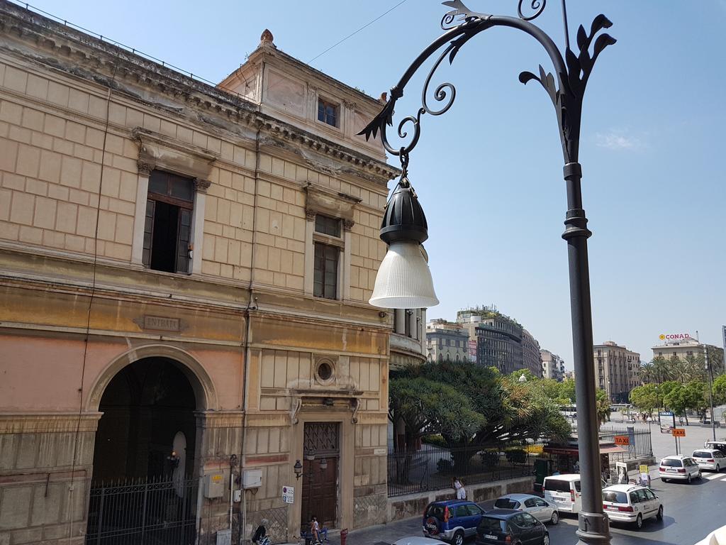 Piazza Politeama Appartement Palermo Buitenkant foto